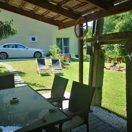 Rekreacny Dom Pod Bezovcom Stara Lehota