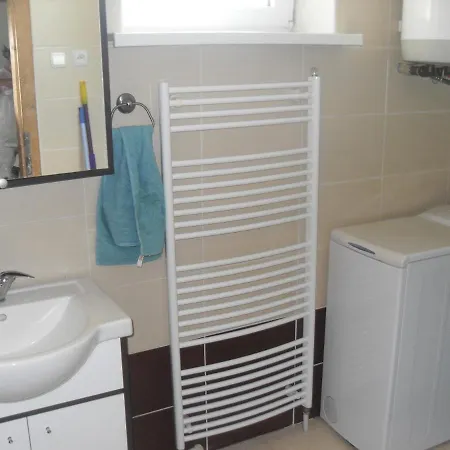 Rekreacny Dom Pod Bezovcom Appartement *