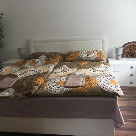 Rekreacny Dom Pod Bezovcom Appartement